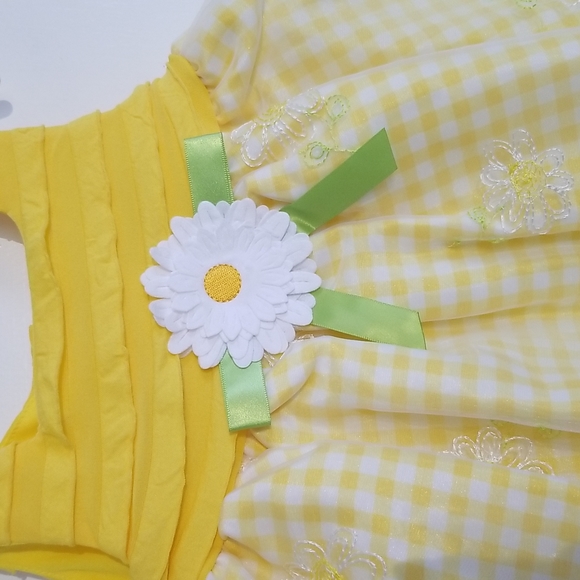 NWT Youngland Baby Yellow Flower Dress - Picture 2 of 11